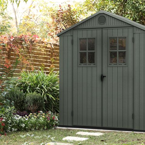 KETER DARWIN 6X4 VERDE FINESTRE 2.jpg casetta giardino resina pvc keter 6X4 verde con finestre