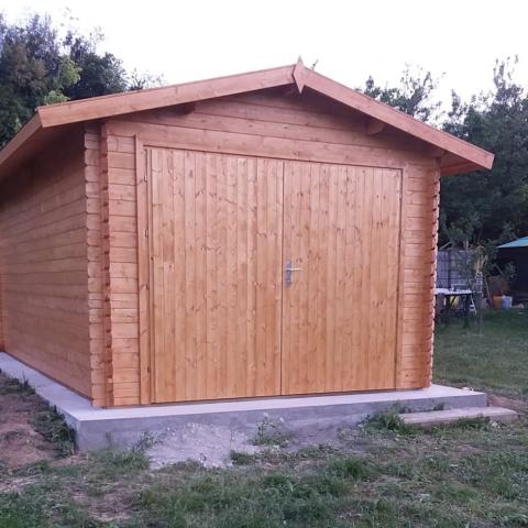 garage in legno, box auto legno, garage prefabbricato, garage blockhouse
