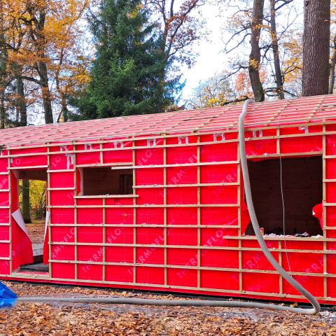 casetta coibentata isolata, casetta isolata abitabile, casa coibentata